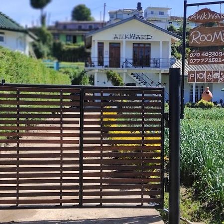 Rc Awkward Hotel Nuwara Eliya Buitenkant foto